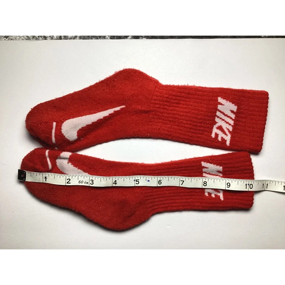Nike Crew Socks Big Kids Red/White Used condition